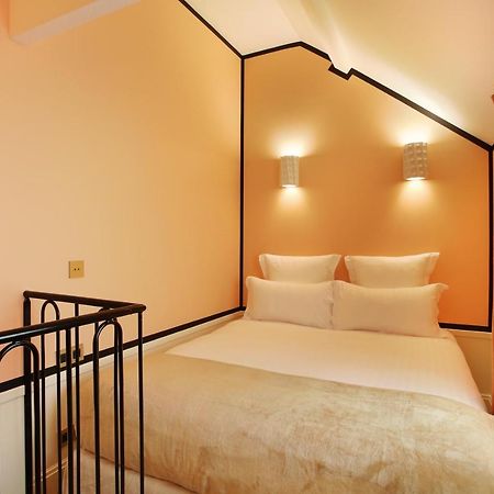 Pick A Flat'S - A Bedroom In Le Marais Париж Екстериор снимка